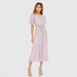 MAC DUGGAL
Purple High Neck Embellished Flutter Sleeve Midi Dress Size 8
